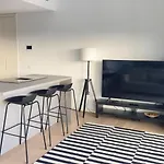 Prv I By Lysm Group Lägenhet